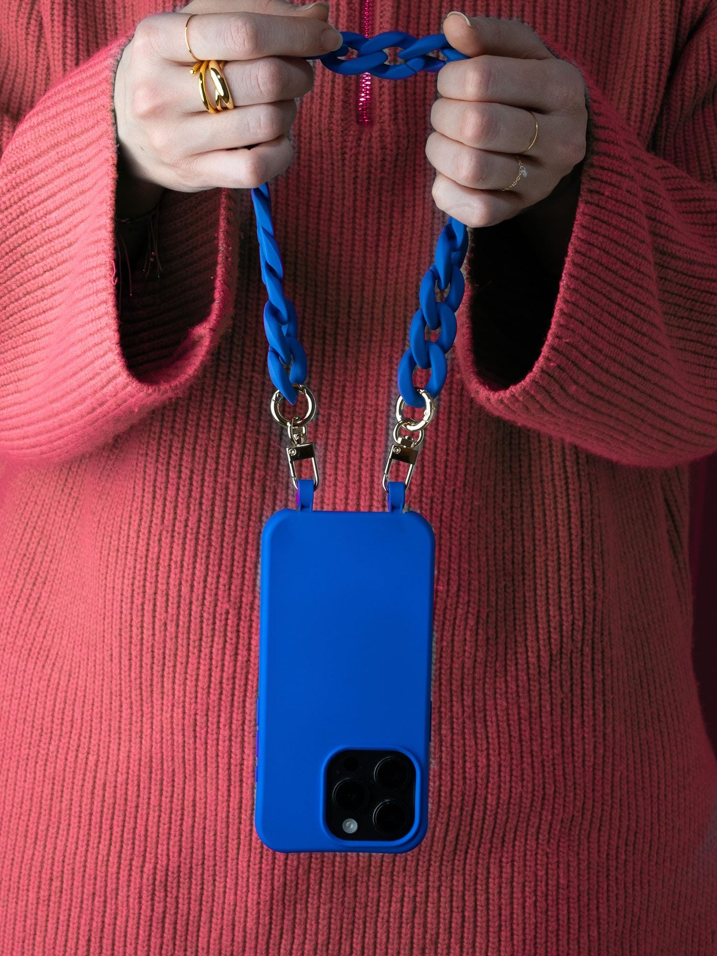 blaue handyketten für iPhone 15 pro und samsung