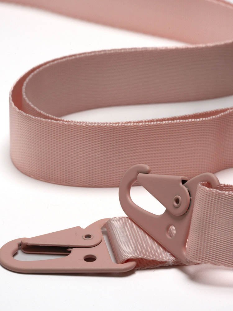 Handyband mit Karabiner Soft Pink - Susanno Breites rosa Handyband – Perfekt für Handyhülle mit Band zum Umhängen