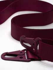 Handyband mit Karabiner Wine Red - Susanno Breites Handyband Weinrot – Handyhülle mit Band zum Umhängen