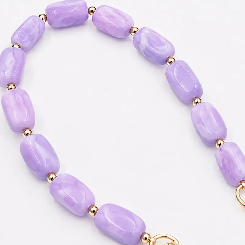 Handykette PerlenEdition Amethyst — lavendelfarbene Nuggets mit heller Maserung